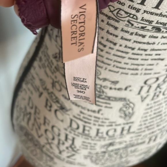 Victoria’s Secret lace bustier bra - Picture 6 of 6